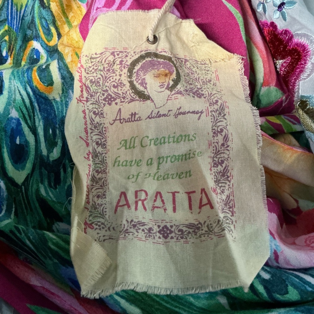 Aratta Silent Journey Kimono Robe Peacock Floral Print pearl embroidered Small - Picture 14 of 16